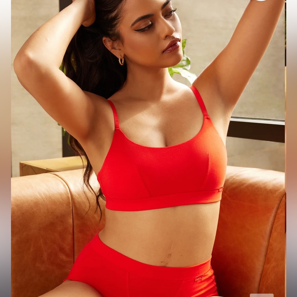 Savage X Fenty Red Passion Three Piece Bralette Set with Thong & Bikini Panty